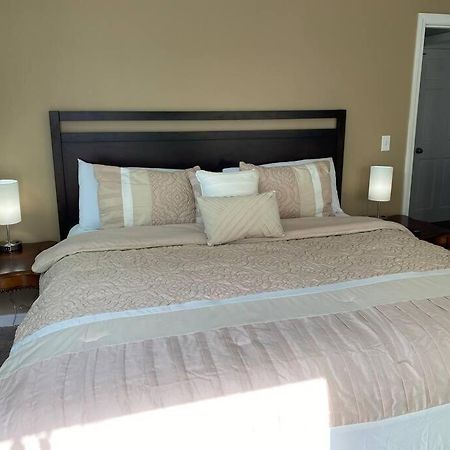 Sunny One Bedroom In Historic Downtown دوفر المظهر الخارجي الصورة